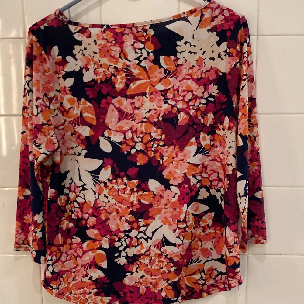 Peck & Peck Women's 3/4 Sleeve Tops - Floral and Abstract Multicolor - Picture 7 of 7